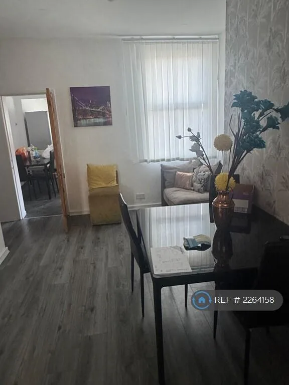 2 bedroom terraced house for rent
