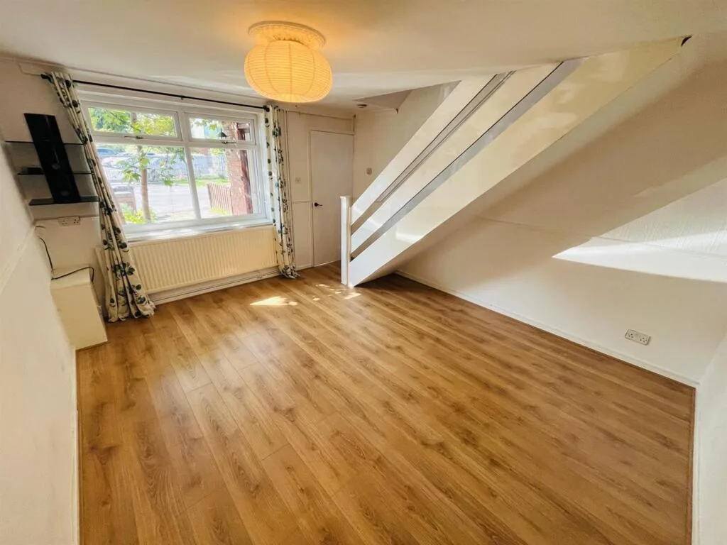 2 bedroom terraced house for rent