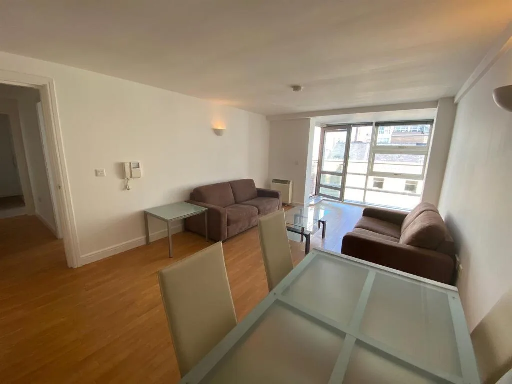 2 bedroom apartment for rent