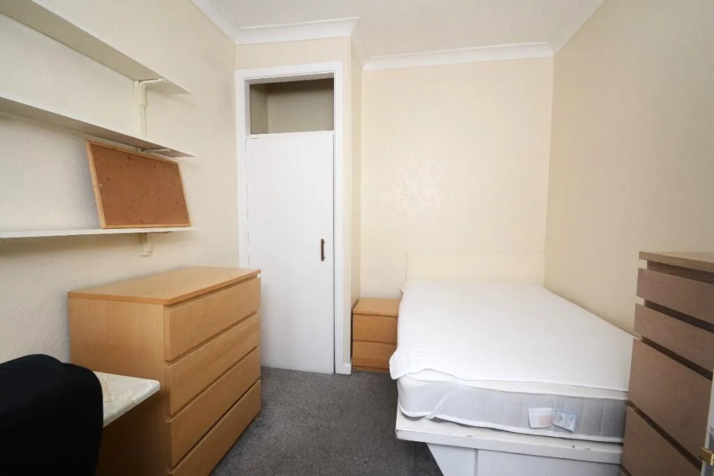 4 bedroom terraced house for rent