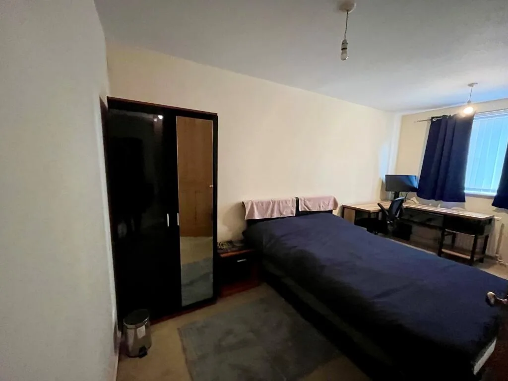 3 bedroom semi-detached house for rent