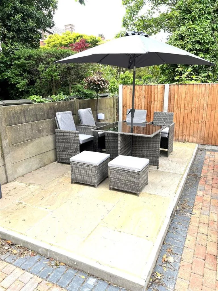 2 bedroom apartment for rent