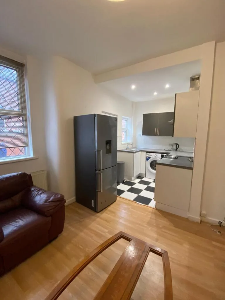 4 bedroom terraced house for rent