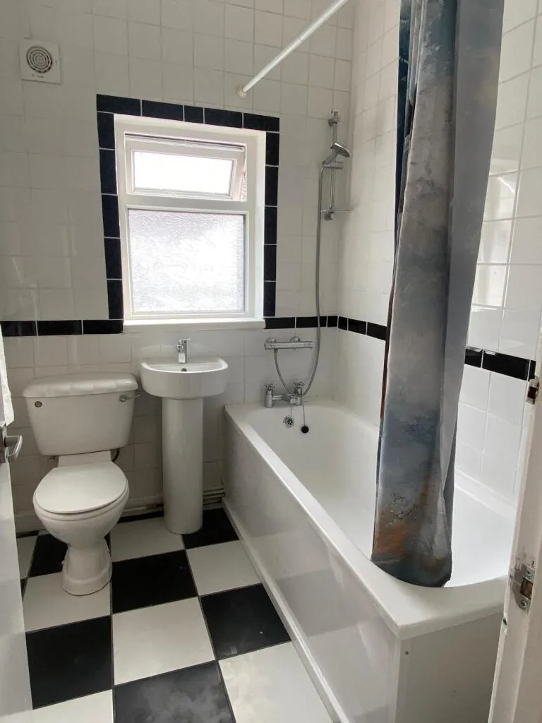 4 bedroom terraced house for rent