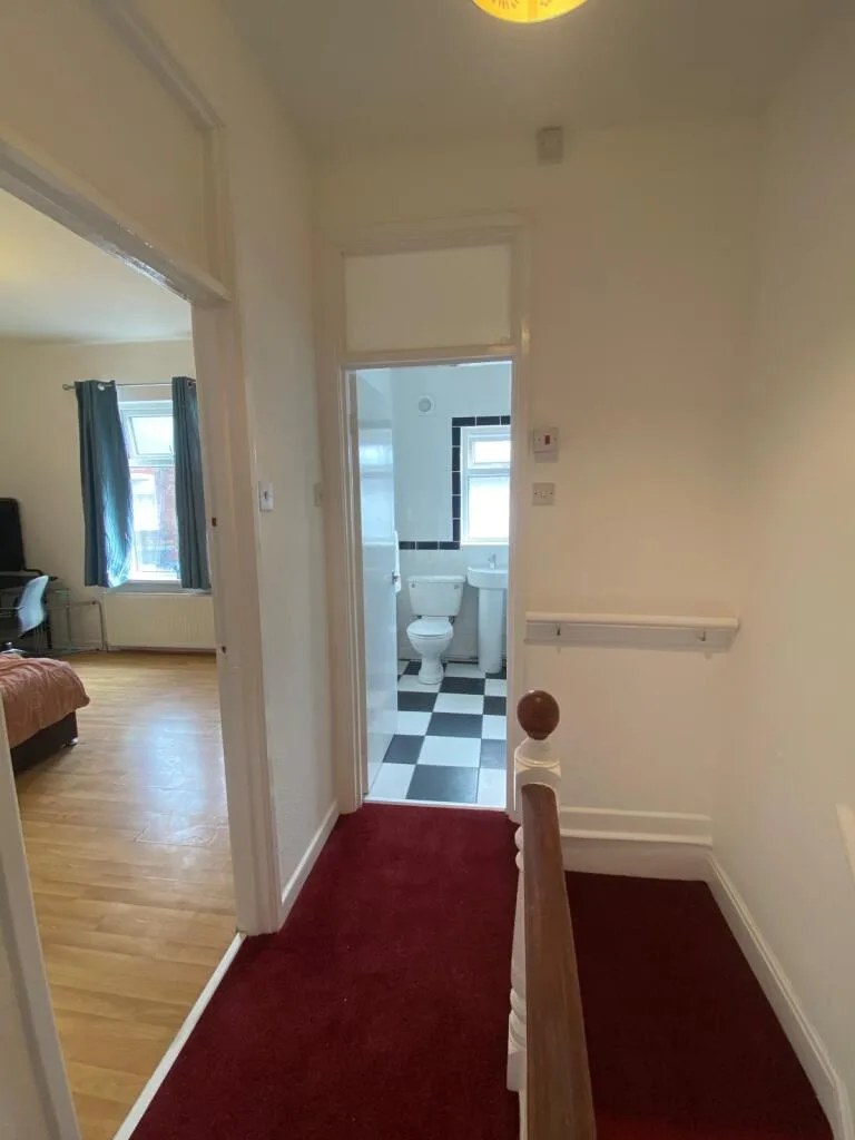 4 bedroom terraced house for rent