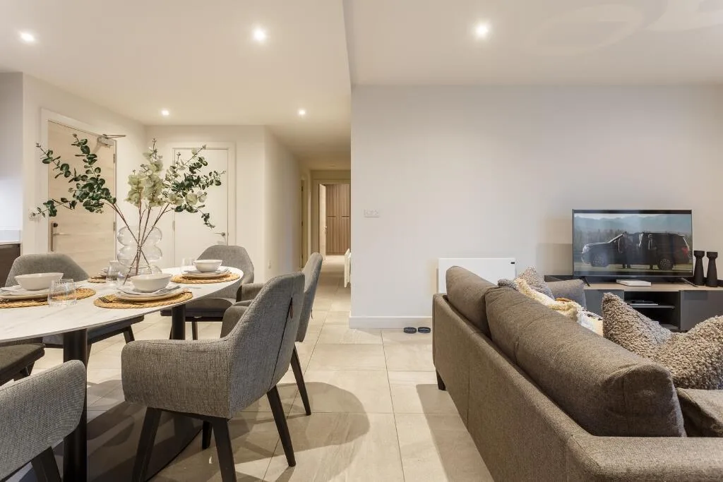 3 bedroom flat for rent