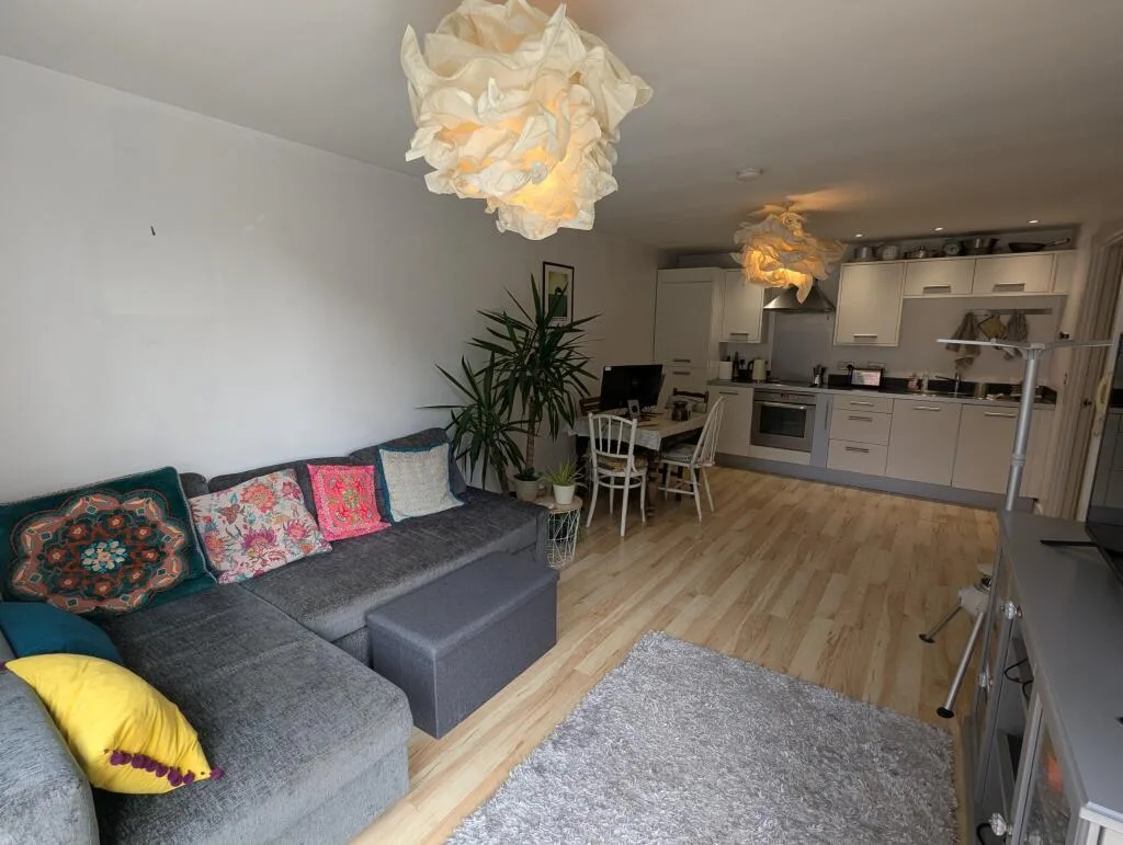 2 bedroom flat for rent