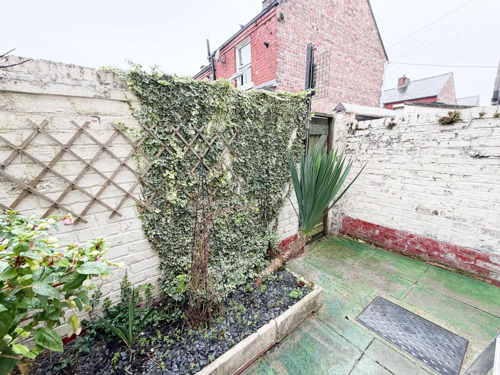 2 bedroom terraced house for rent