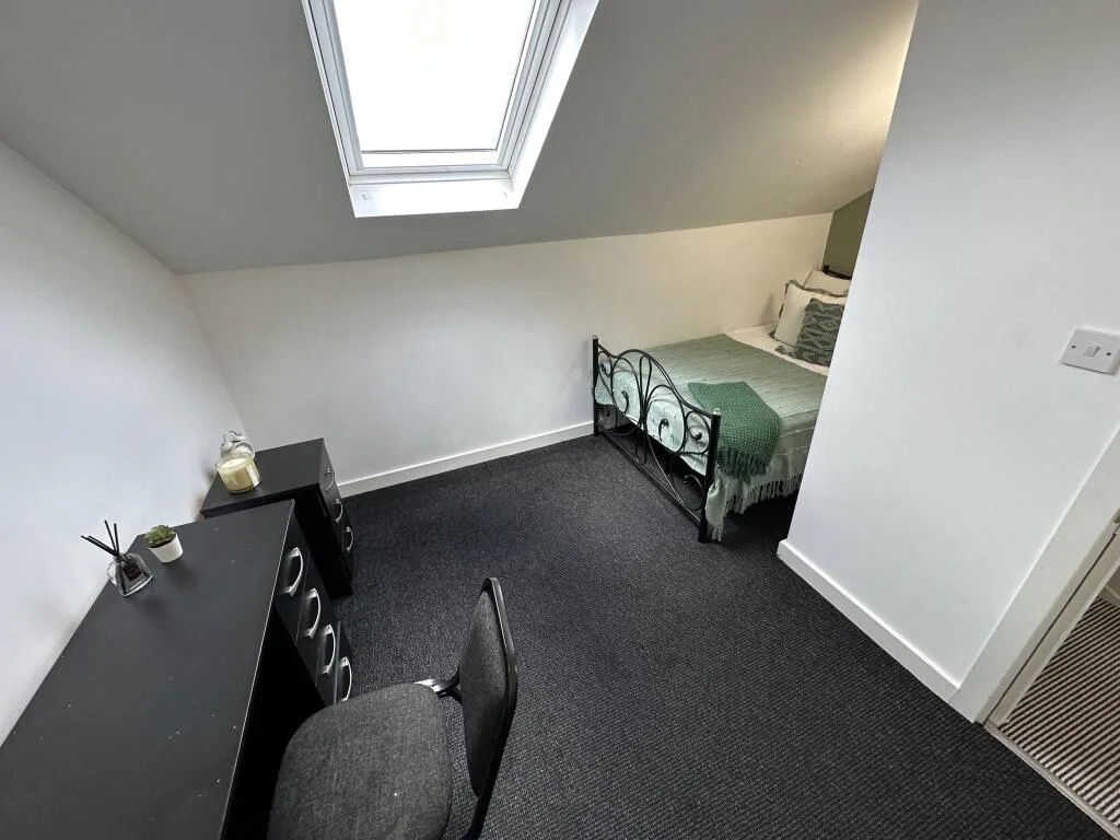 1 bedroom house for rent