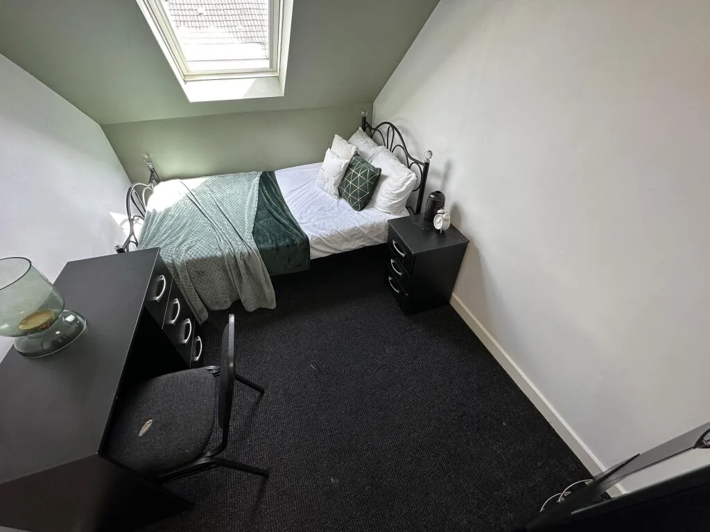 1 bedroom house for rent