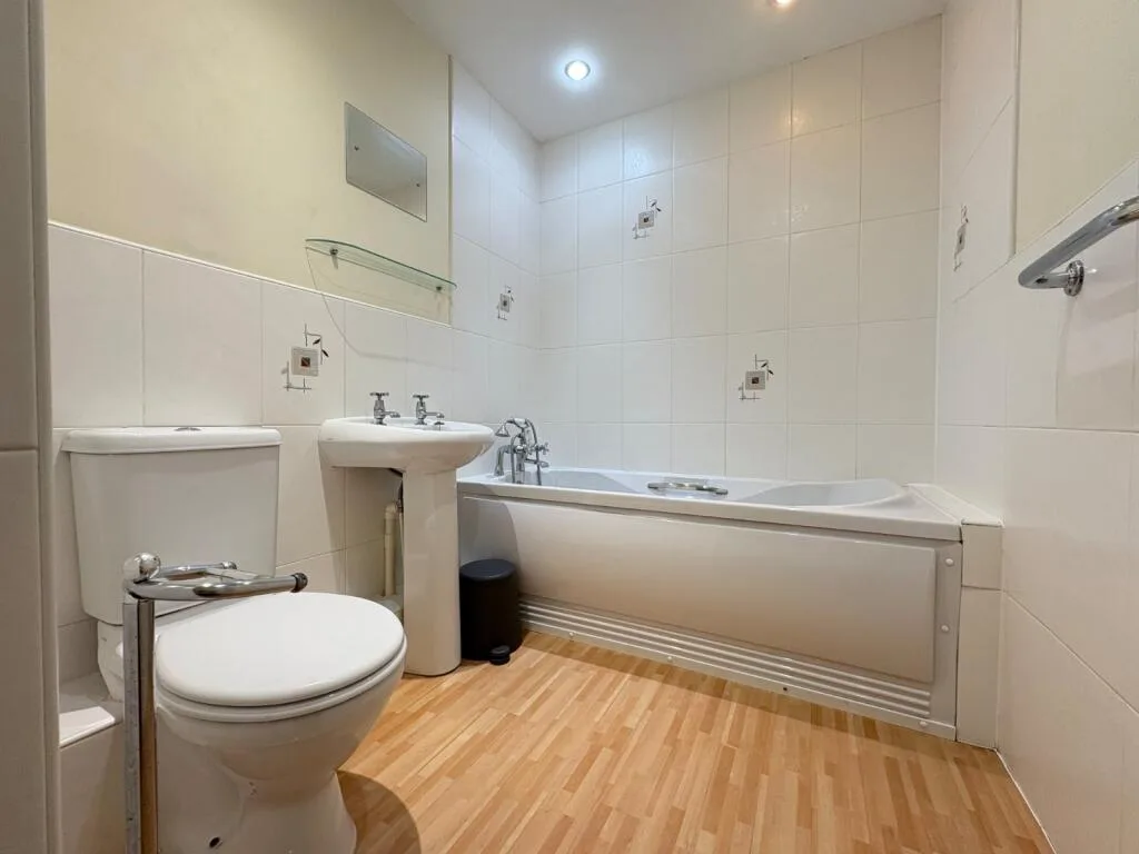 2 bedroom flat for rent