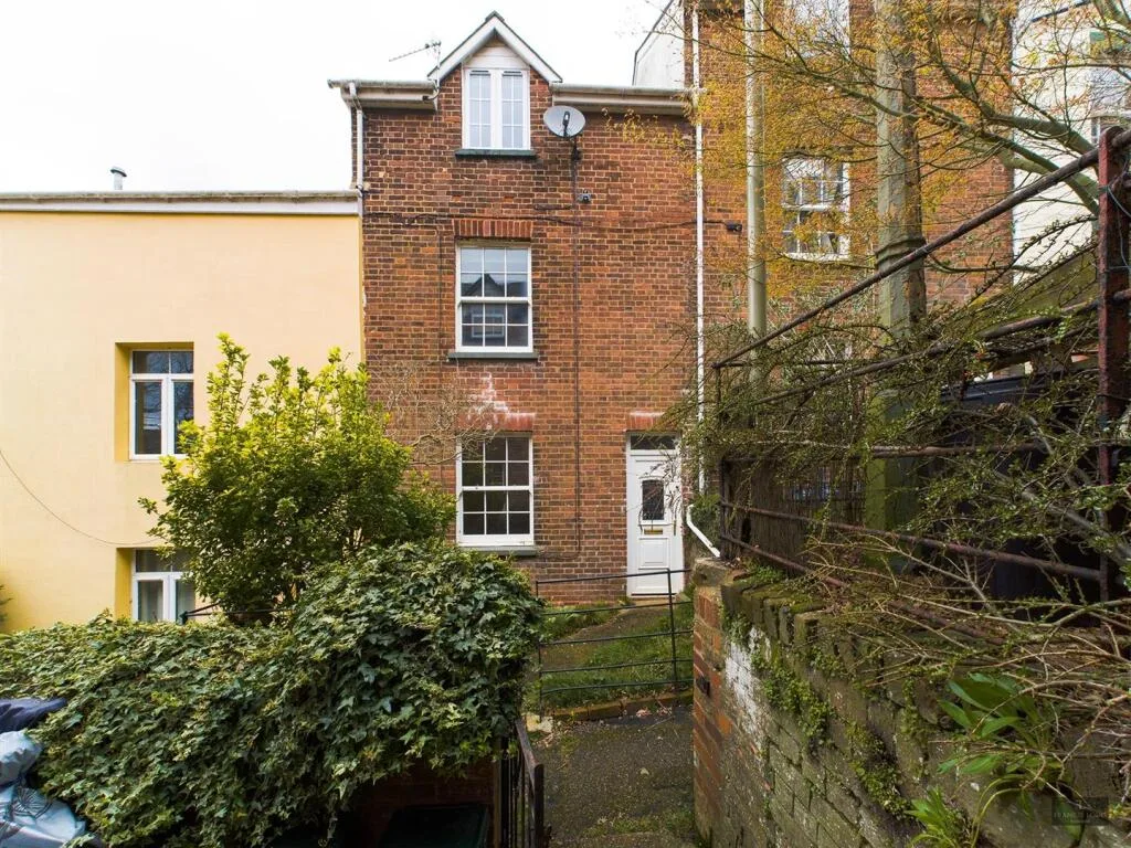 3 bedroom house for rent