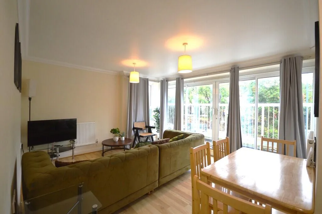 2 bedroom flat for rent