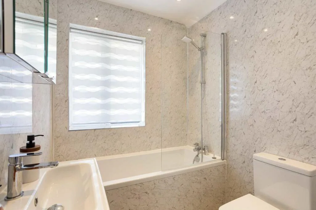 3 bedroom semi-detached house for rent