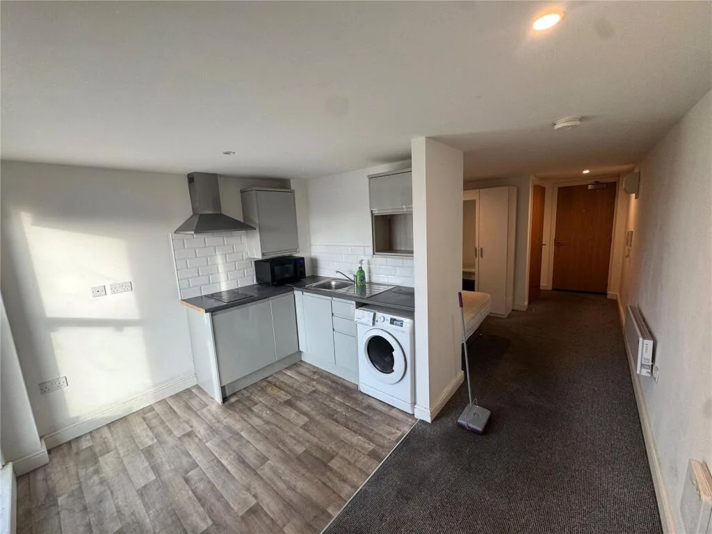 Studio apartment for rent
