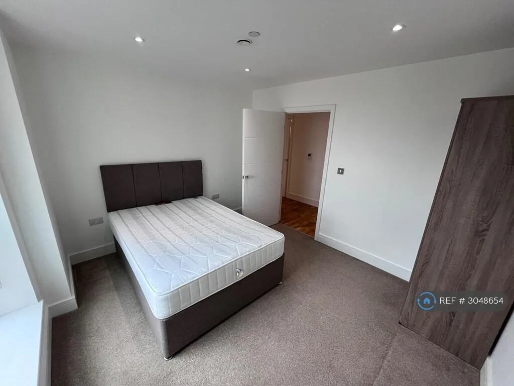 2 bedroom flat for rent