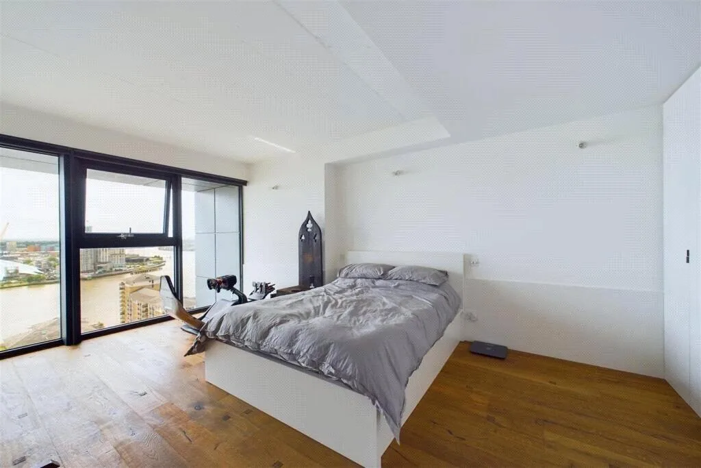 2 bedroom penthouse for rent