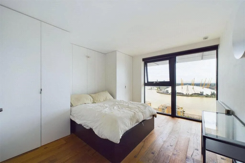 2 bedroom penthouse for rent