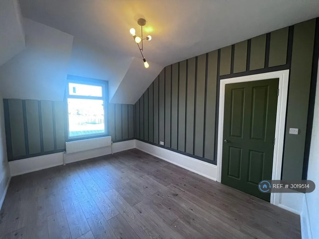 3 bedroom flat for rent