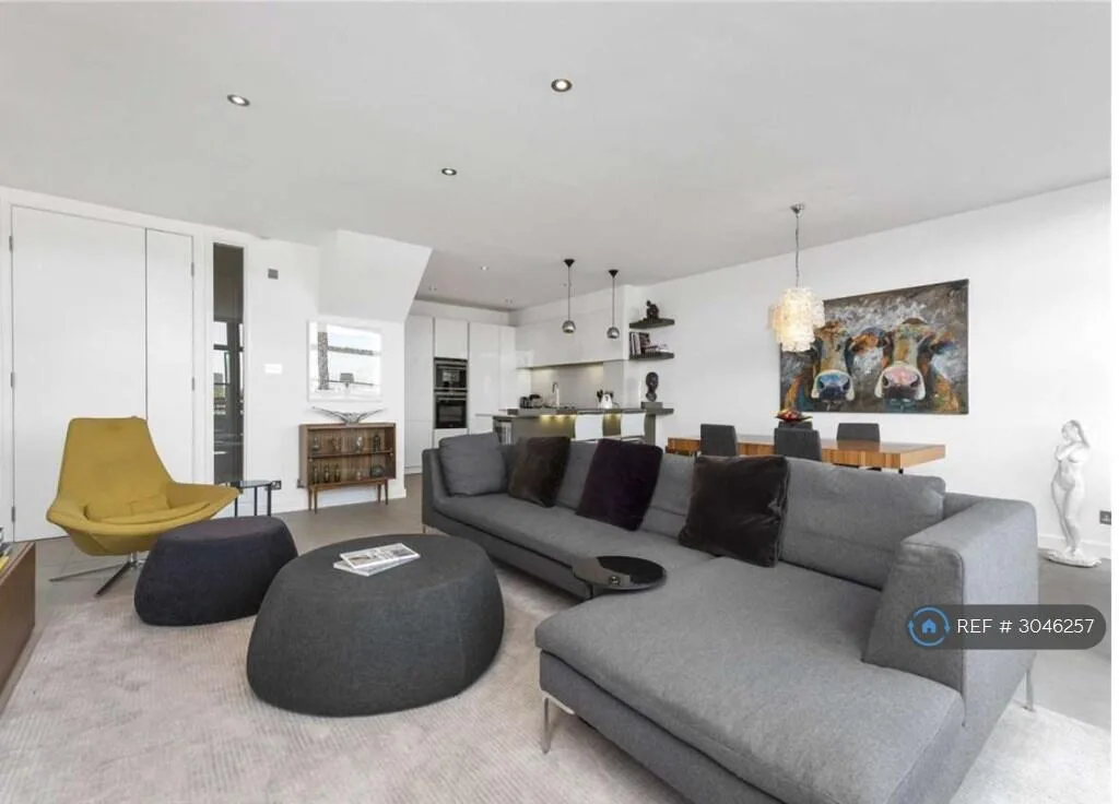 2 bedroom penthouse for rent