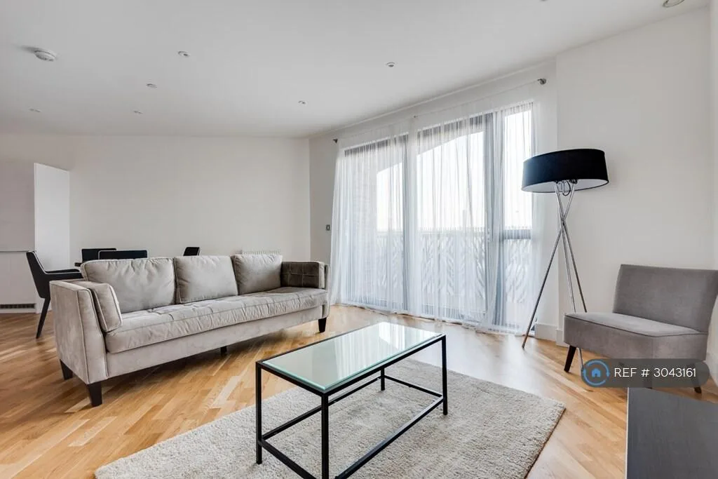 3 bedroom flat for rent