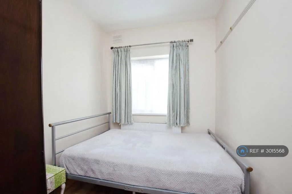 1 bedroom maisonette for rent