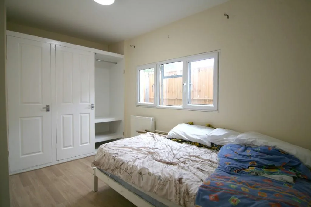 2 bedroom detached bungalow for rent