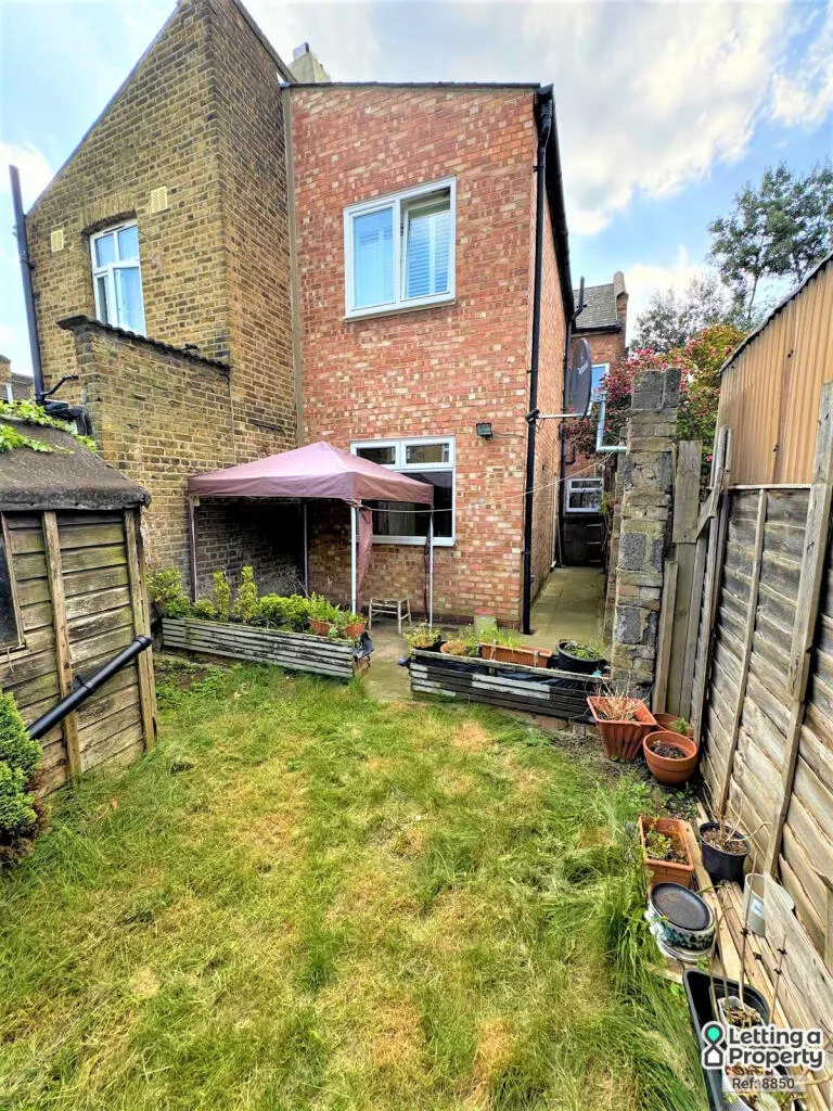 1 bedroom ground floor flat for rent