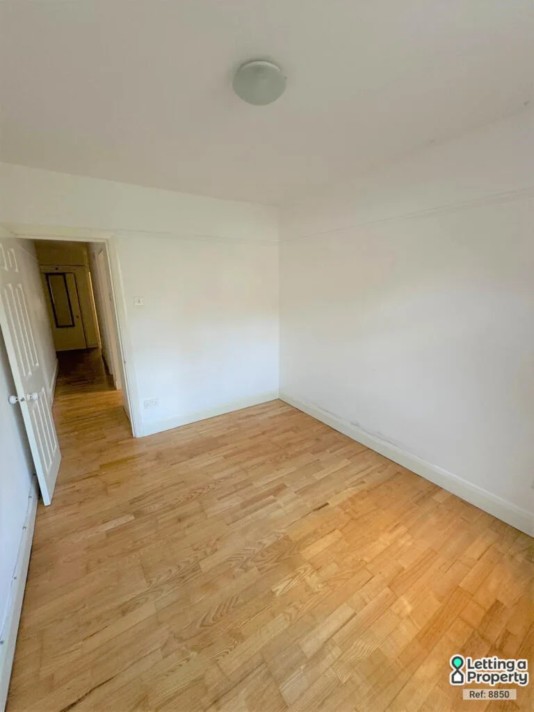 1 bedroom ground floor flat for rent