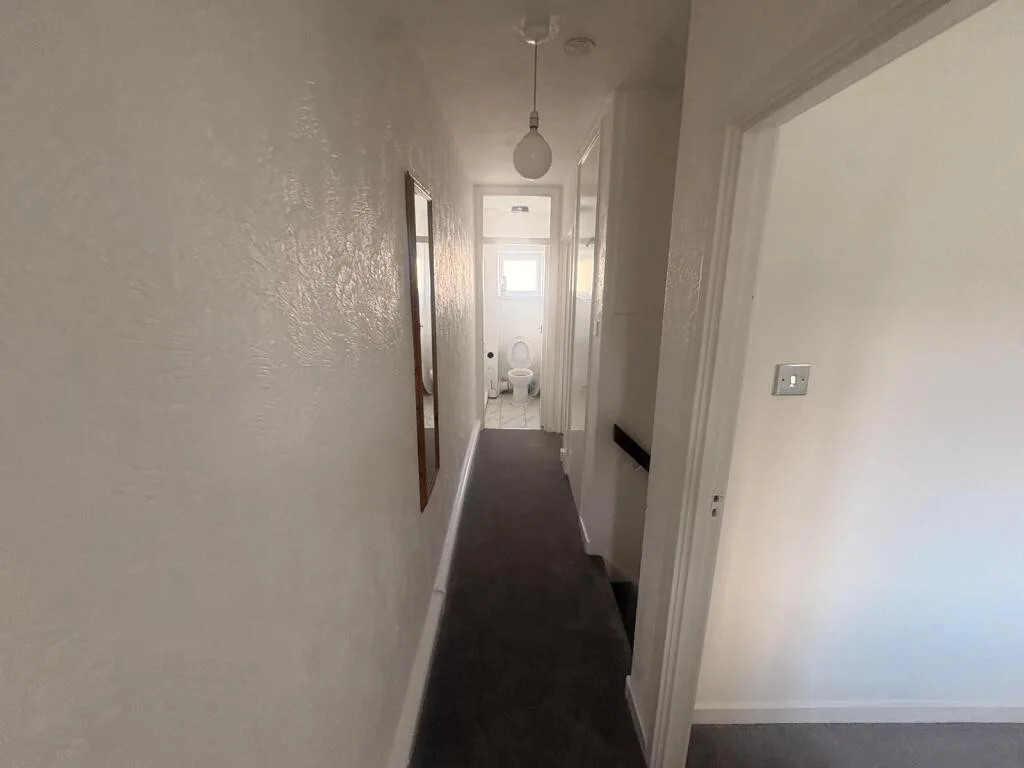2 bedroom maisonette for rent