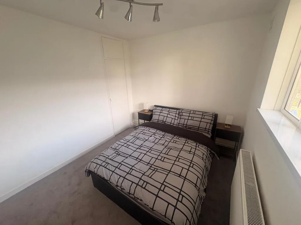 2 bedroom maisonette for rent