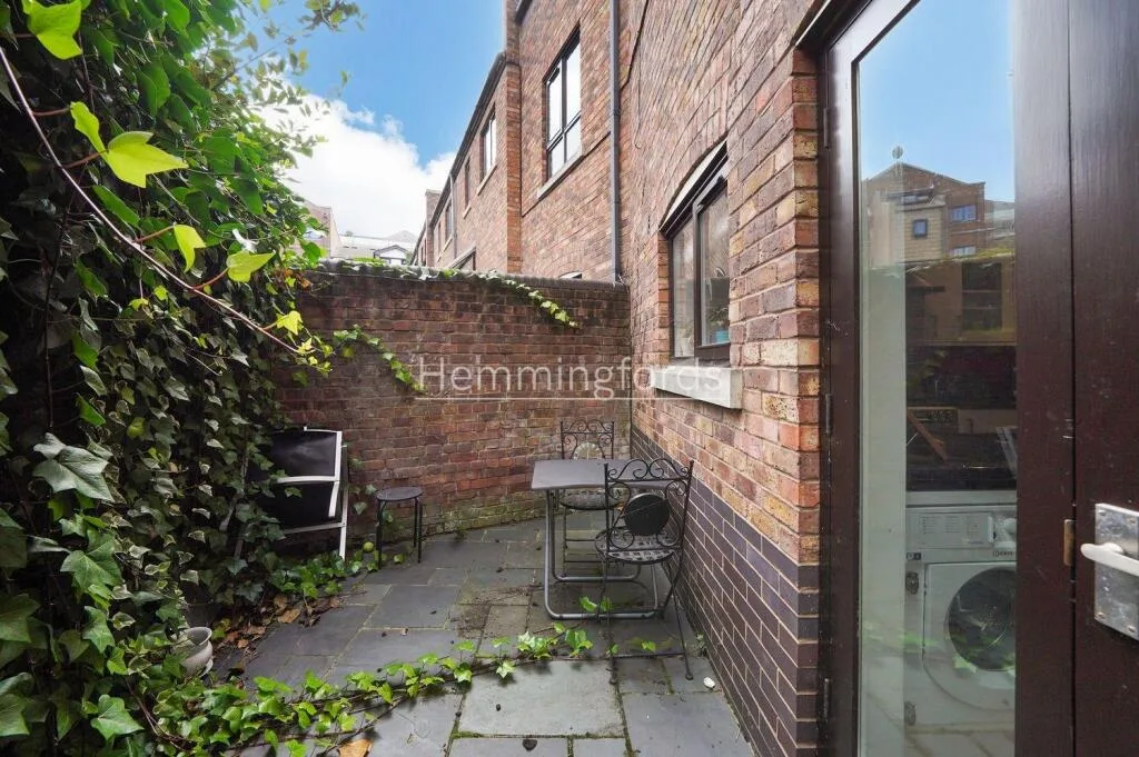 3 bedroom terraced house for rent