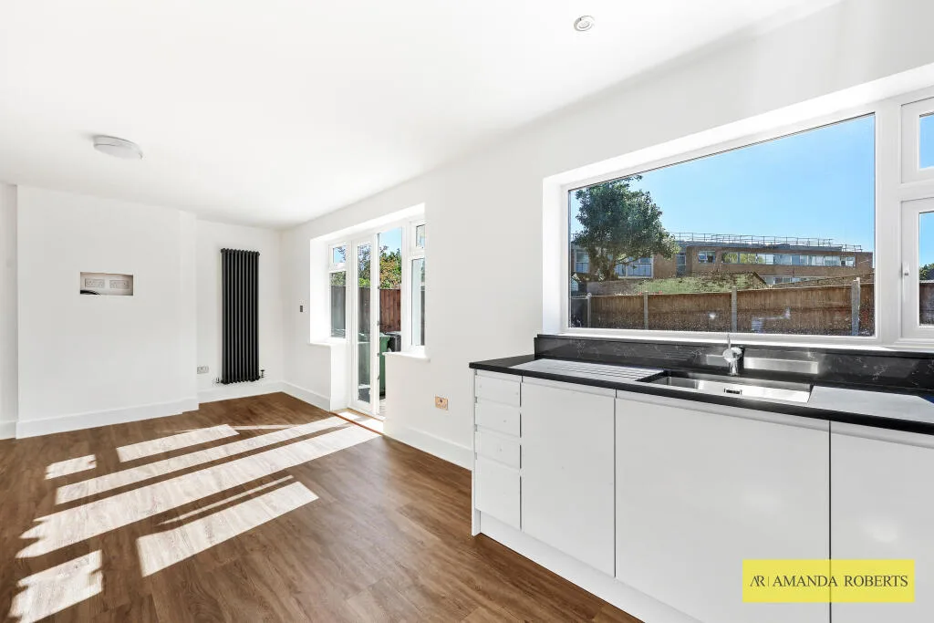 2 bedroom ground floor flat for rent