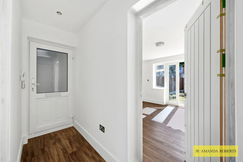 2 bedroom ground floor flat for rent
