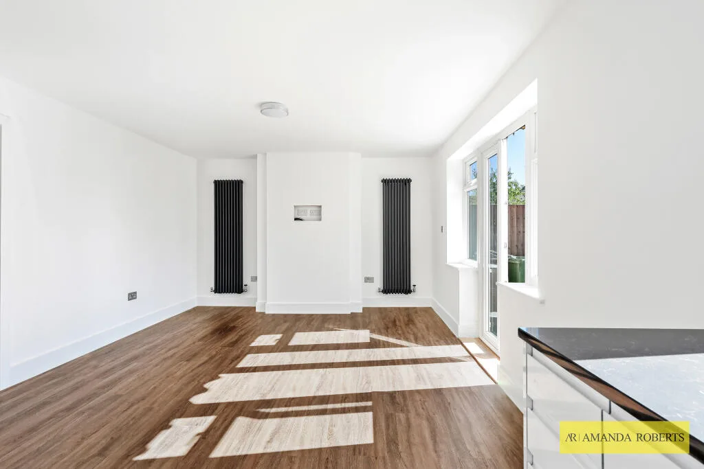 2 bedroom ground floor flat for rent