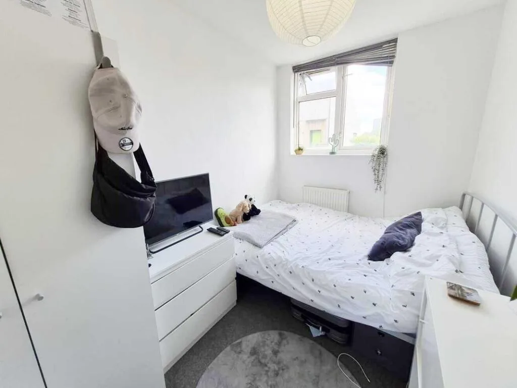 3 bedroom maisonette for rent