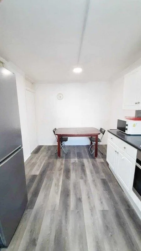 3 bedroom maisonette for rent