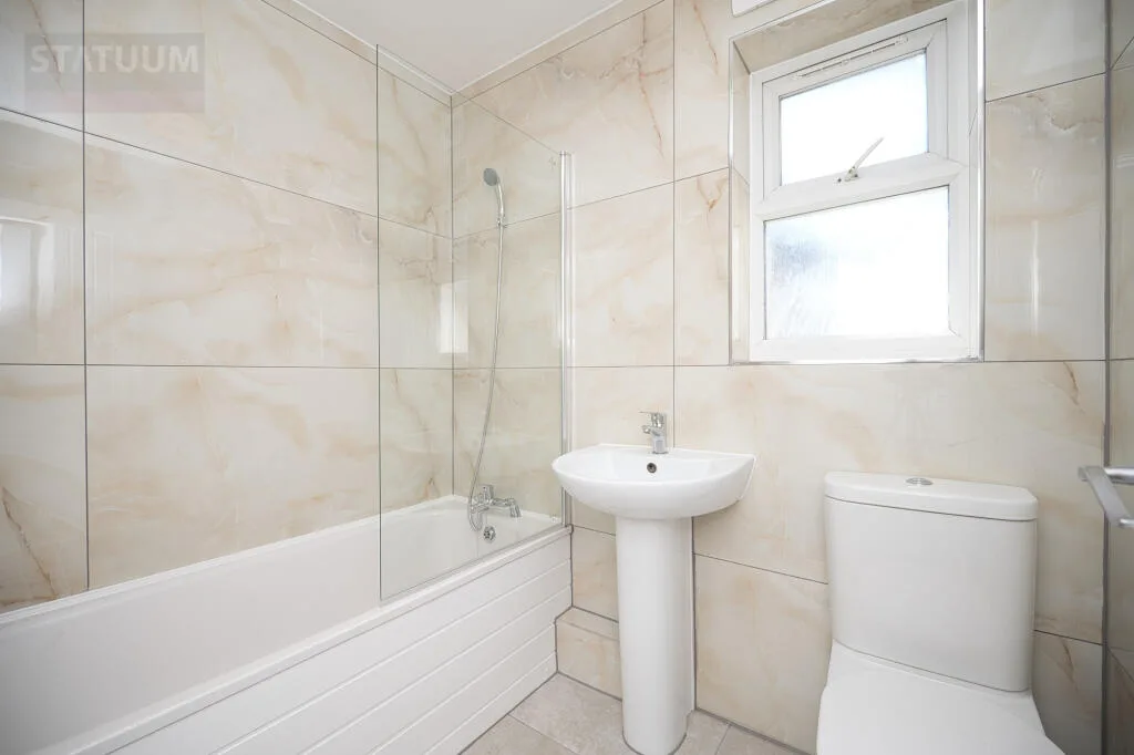 4 bedroom terraced house for rent
