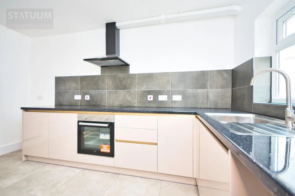 4 bedroom terraced house for rent