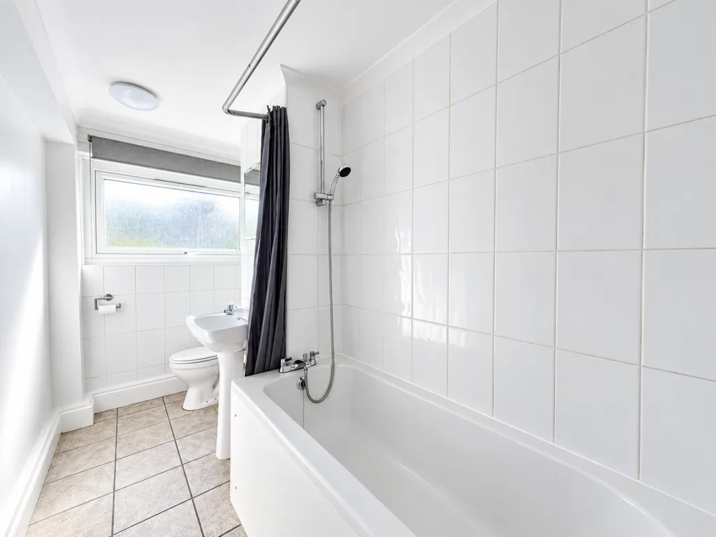 1 bedroom ground floor flat for rent
