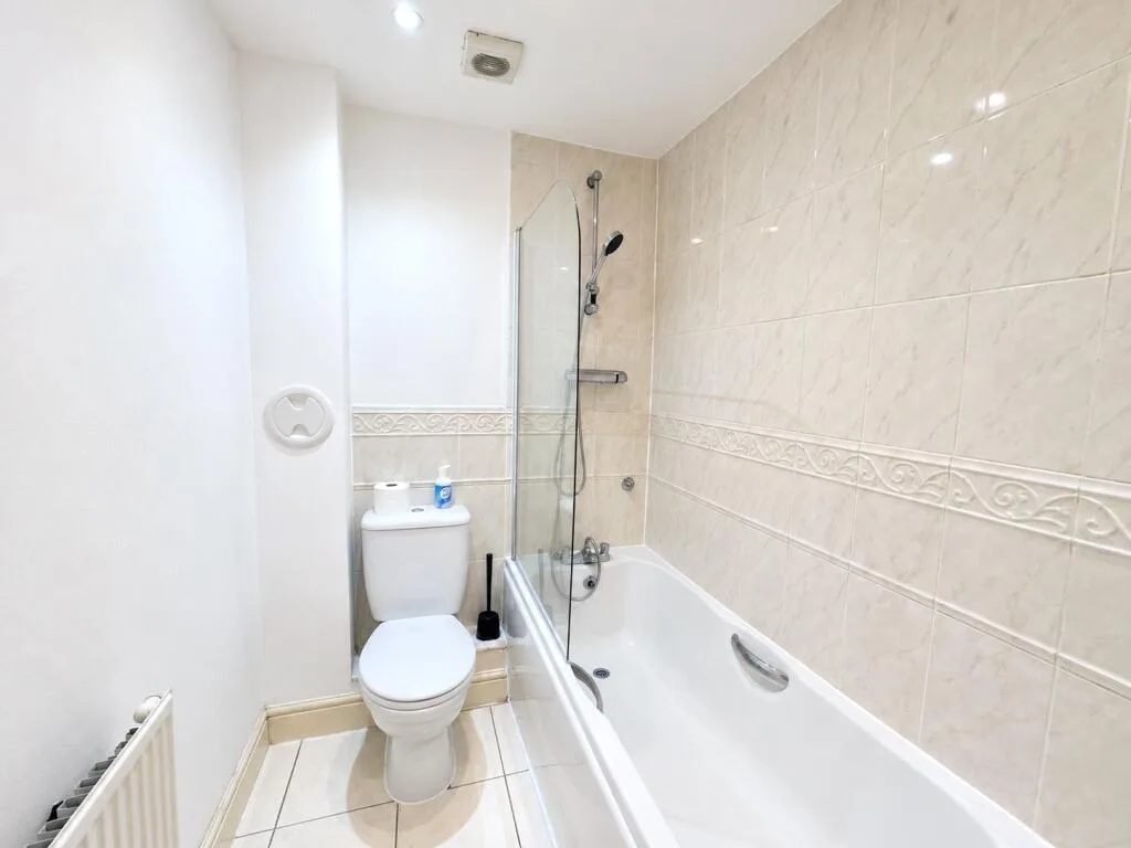 2 bedroom flat for rent