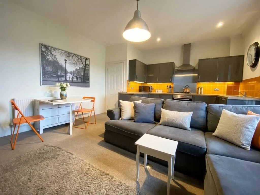3 bedroom apartment for rent