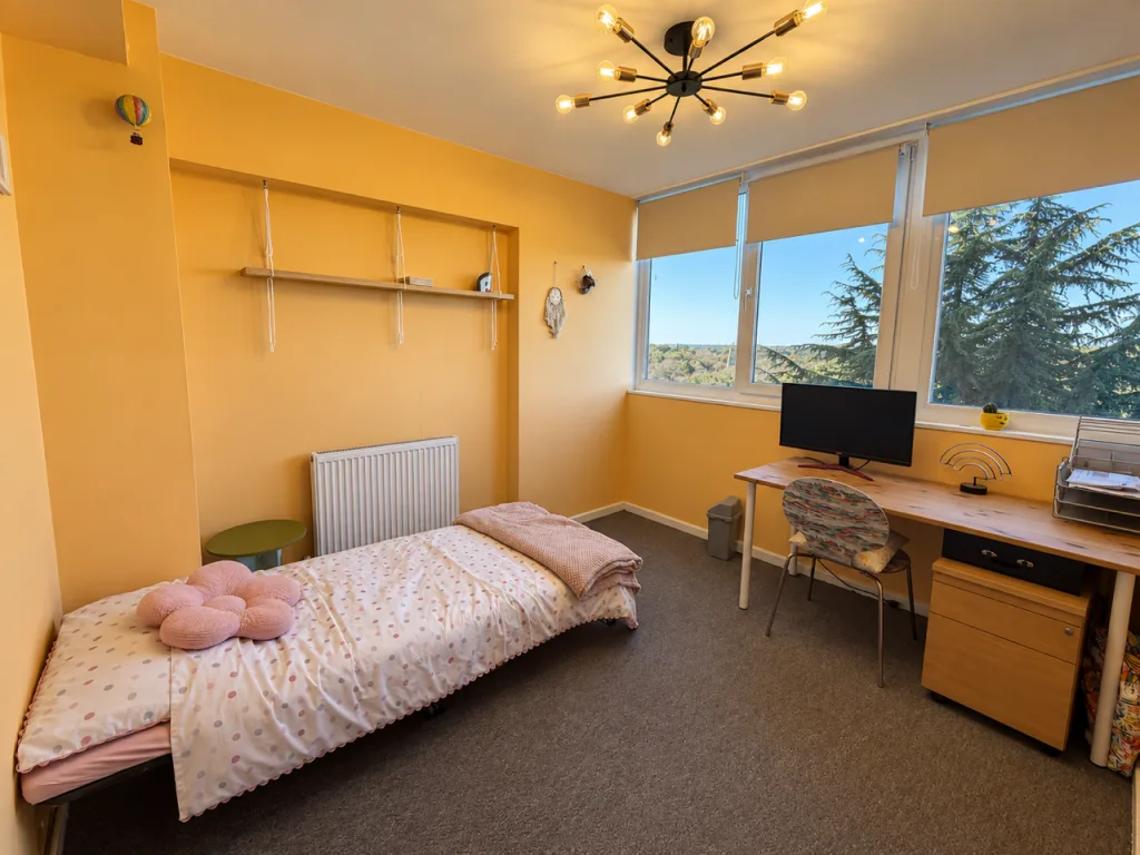 2 bedroom flat for rent