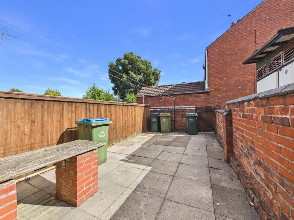 3 bedroom terraced house for rent