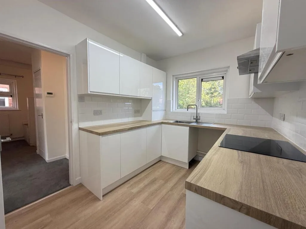 1 bedroom house for rent