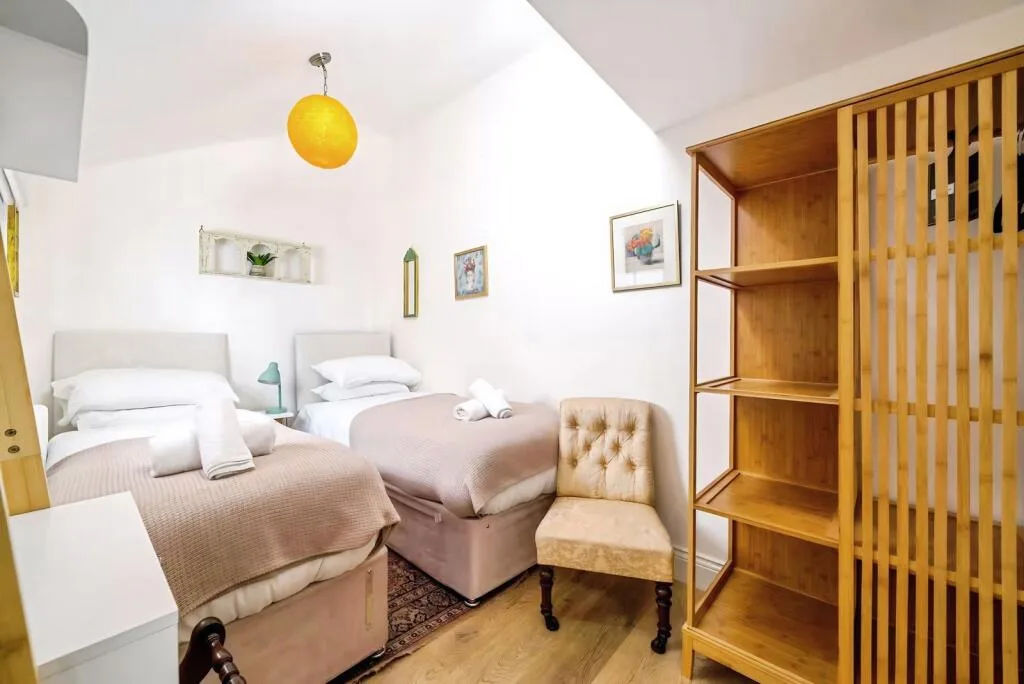 2 bedroom flat for rent