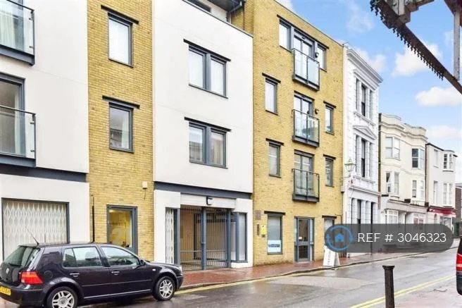 2 bedroom flat for rent