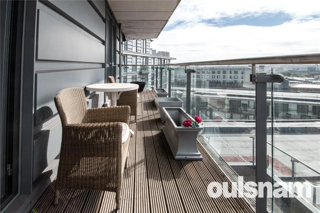 2 bedroom penthouse for rent