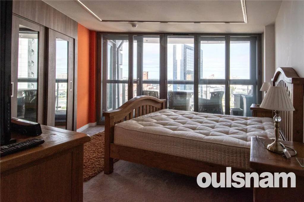 2 bedroom penthouse for rent