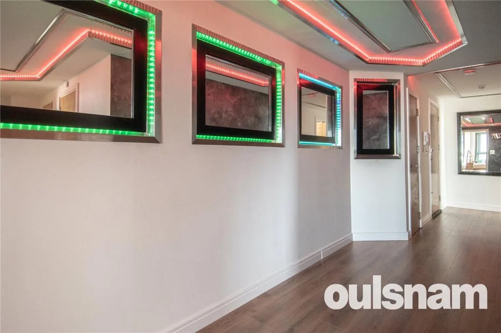 2 bedroom penthouse for rent